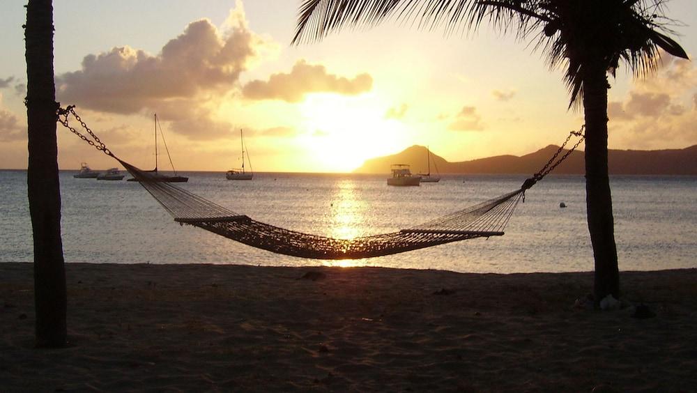 Oualie Beach Resort Nevis Exterior foto